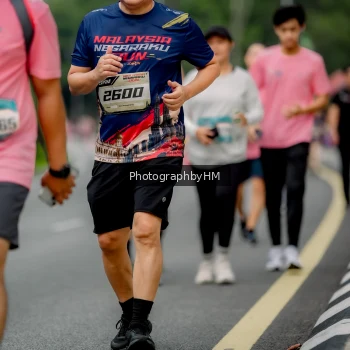 Runner Photo 3801285