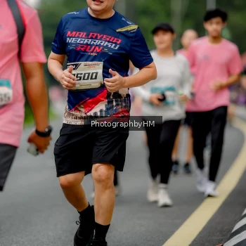 Runner Photo 3801293