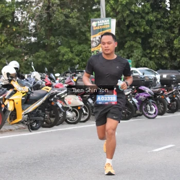Runner Photo 3801335