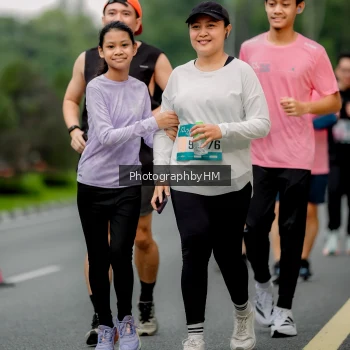 Runner Photo 3801350