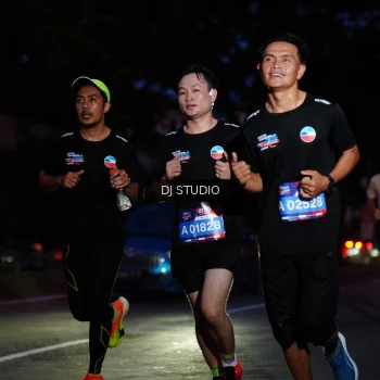 Runner Photo 3801405