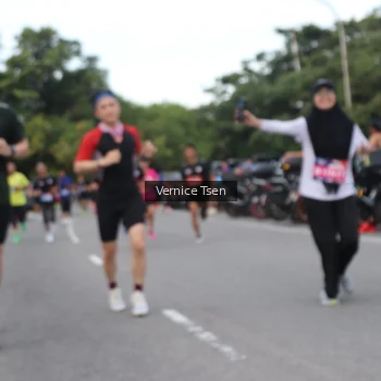 Runner Photo 3801406