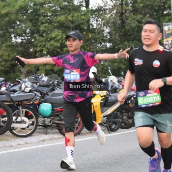 Runner Photo 3801445