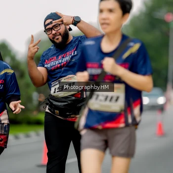 Runner Photo 3801475
