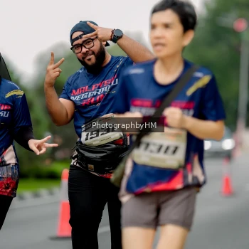 Runner Photo 3801477
