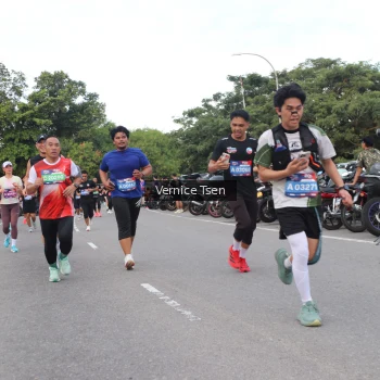 Runner Photo 3801551