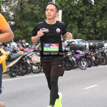 Runner Photo 3801612