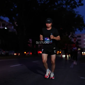 Runner Photo 3801661