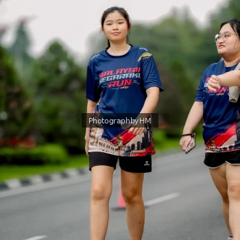 Runner Photo 3801697