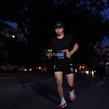 Runner Photo 3801706
