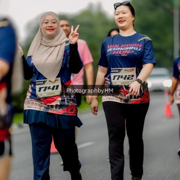 Runner Photo 3801716