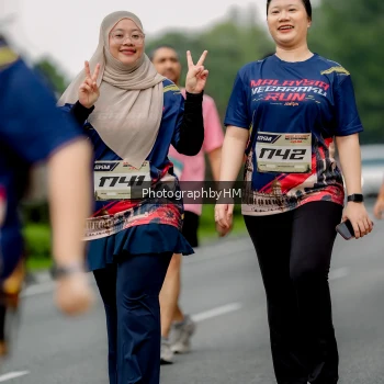 Runner Photo 3801725