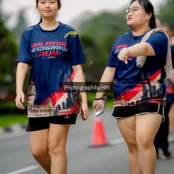 Runner Photo 3801735