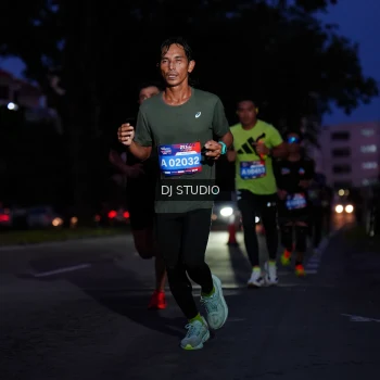 Runner Photo 3801757