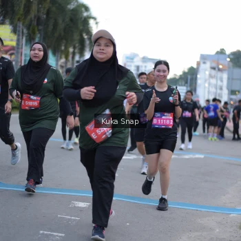 Runner Photo 3801839