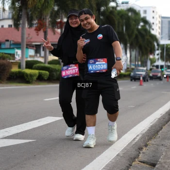 Runner Photo 3801855
