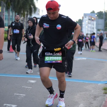 Runner Photo 3801860