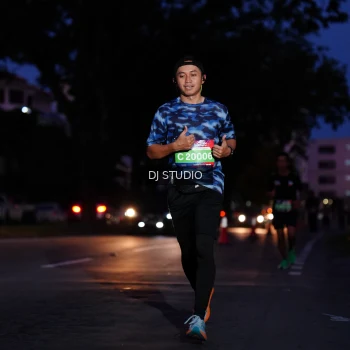Runner Photo 3801878
