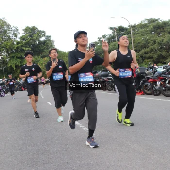 Runner Photo 3801938