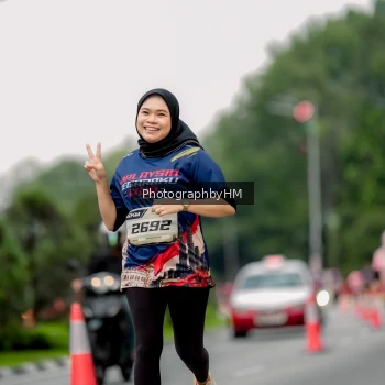 Runner Photo 3802001