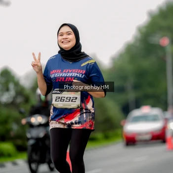 Runner Photo 3802002