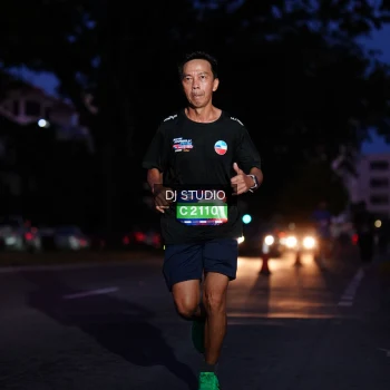 Runner Photo 3802024