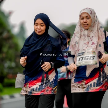 Runner Photo 3802054