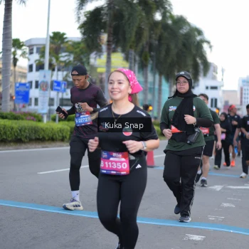 Runner Photo 3802071