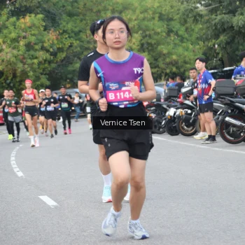 Runner Photo 3802081