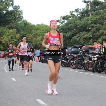 Runner Photo 3802088