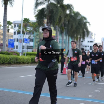 Runner Photo 3802103