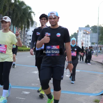 Runner Photo 3802117