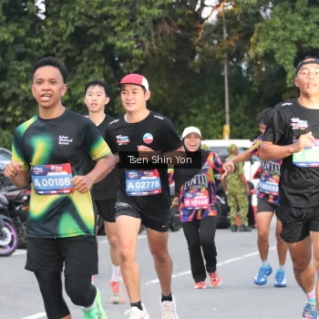 Runner Photo 3802139