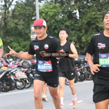Runner Photo 3802166
