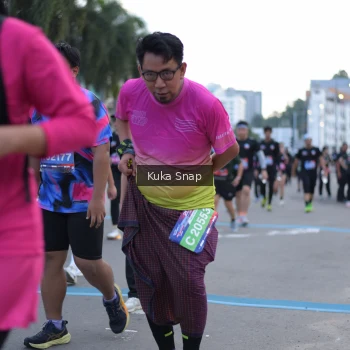 Runner Photo 3802179