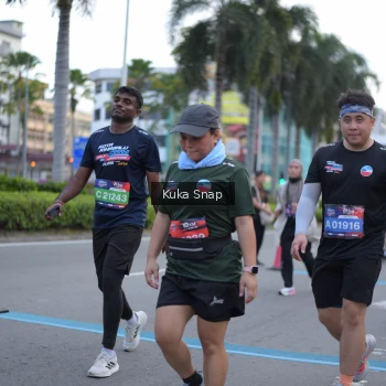 Runner Photo 3802194