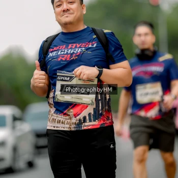 Runner Photo 3802201