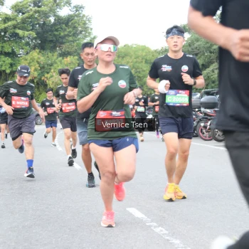 Runner Photo 3802209