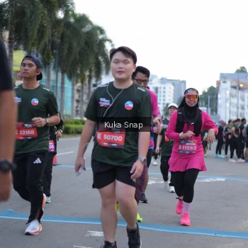 Runner Photo 3802215