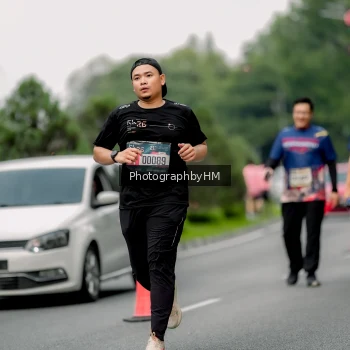 Runner Photo 3802253