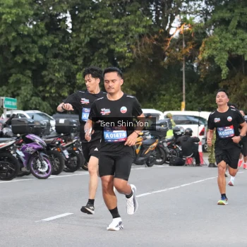 Runner Photo 3802270