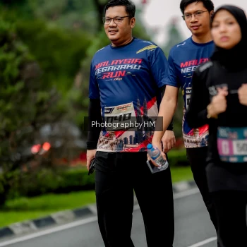 Runner Photo 3802332