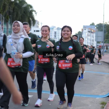 Runner Photo 3802383