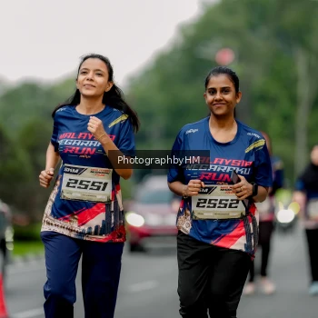 Runner Photo 3802395