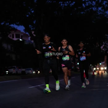 Runner Photo 3802448