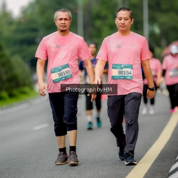 Runner Photo 3802470
