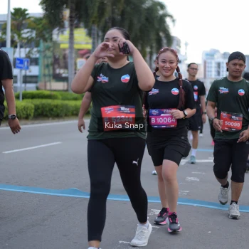 Runner Photo 3802540