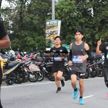 Runner Photo 3802544