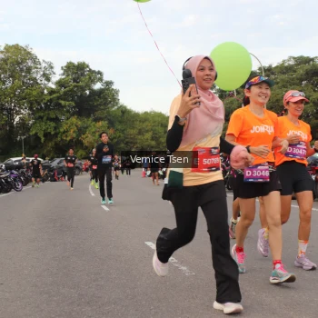 Runner Photo 3802555
