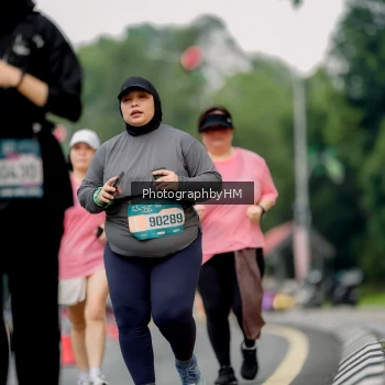 Runner Photo 3802579